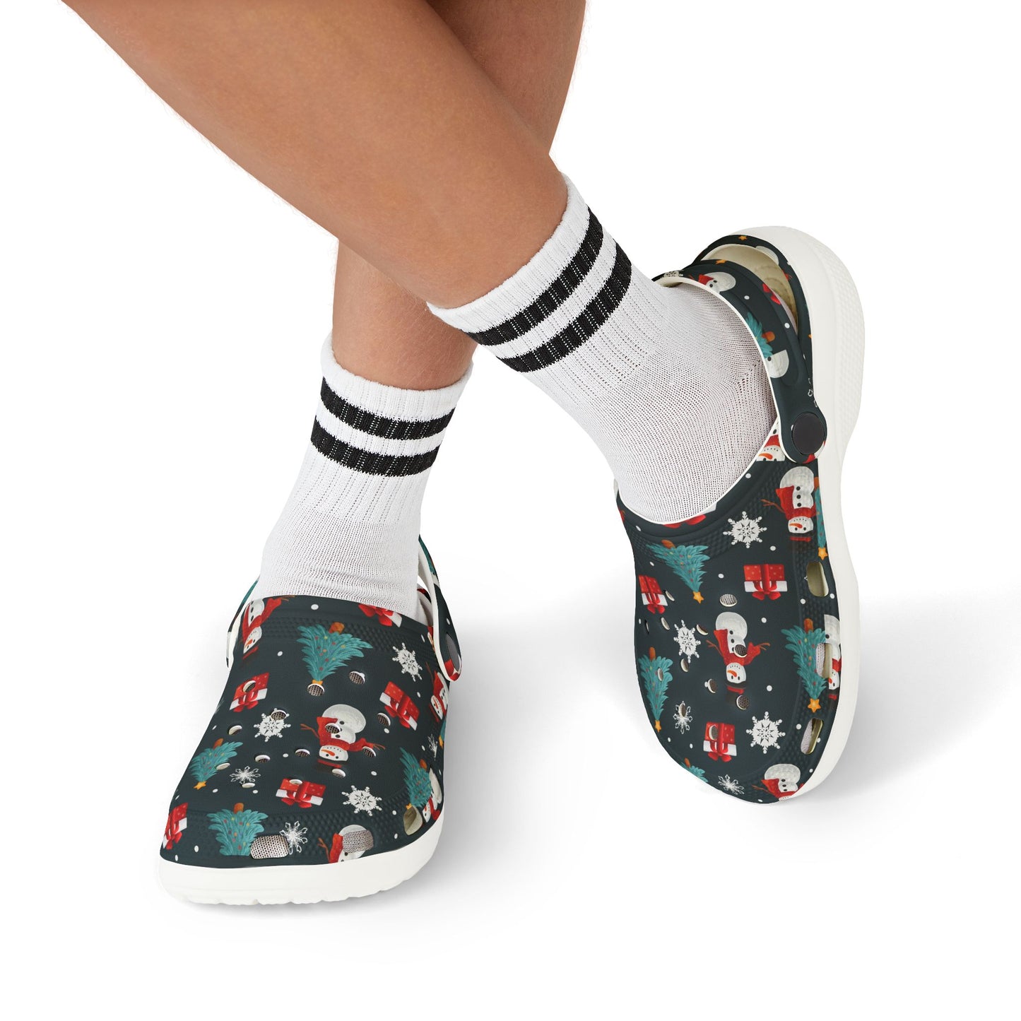 Festive Kid's Clogs with Christmas Design - Perfect for Holiday Cheer, Playtime, Parties, Home Use, Family Gatherings