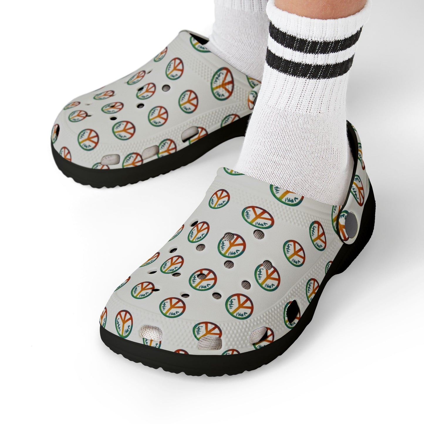 Kid's Peace Print EVA Foam Clogs, Fun Summer Footwear, Kids' Garden Shoes, Playtime Slip-Ons, Ideal for Beach and Pool